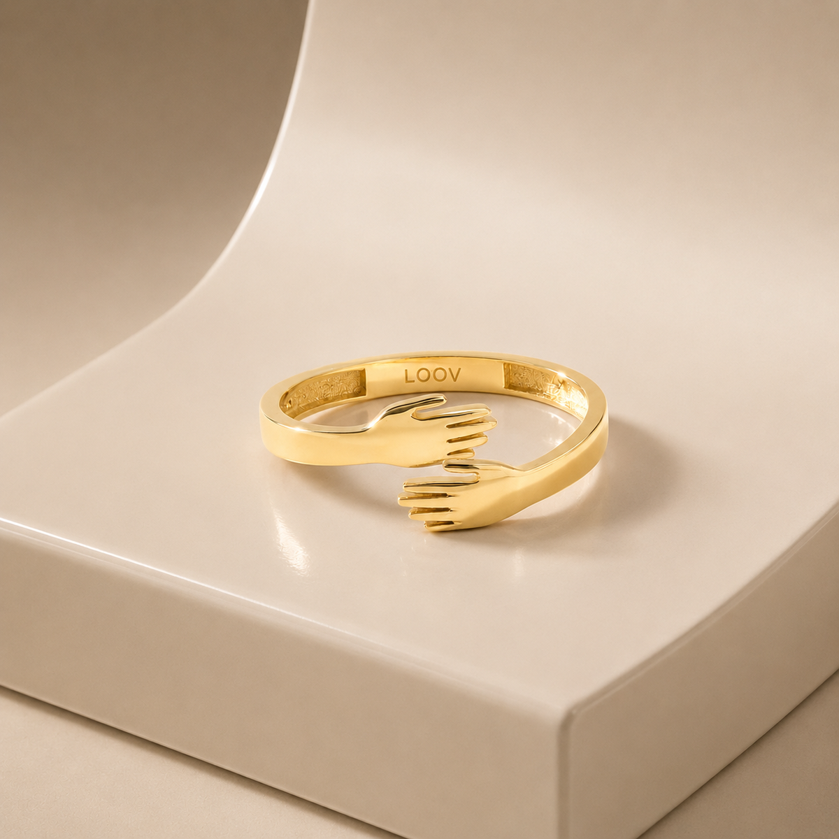 The Hug Ring